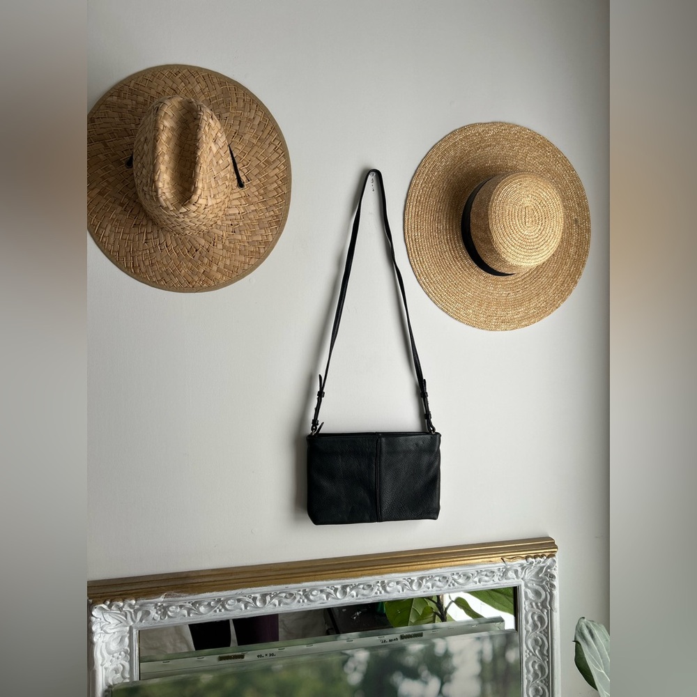 Vintage 90s Jaeger Black Leather Crossbody Bag Minimalist Carolyn Bessette Style